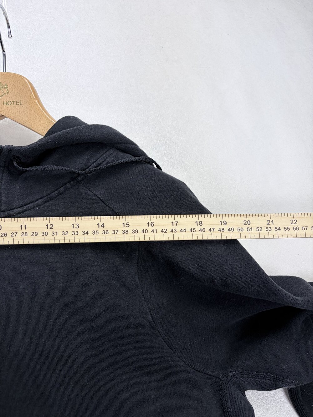 Lululemon Women's Black Pullover Hoodie Size 8 - Picture 9 of 10
